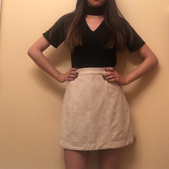 Abercrombie & Fitch Dresses & Skirts - NWOT Suede Abercrombie & Fitch Skirt